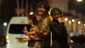 Lirik Lagu Kalam Eneh yang Mengharukan dan Penuh Makna