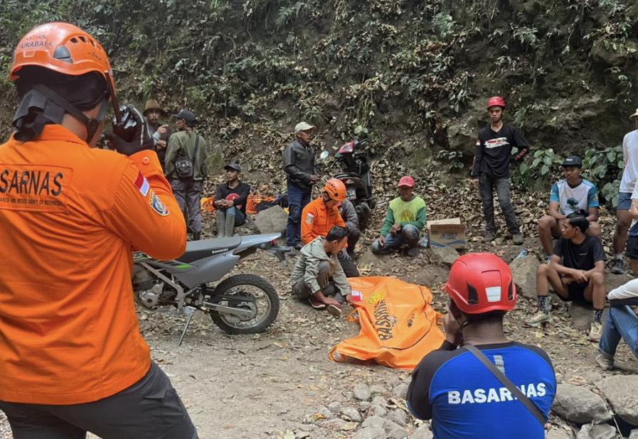 Nyawa Pesepeda Melayang di Jurang Coban Kaca