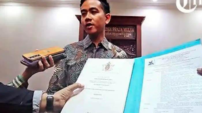 Isu Ijazah Gibran Memanas, Prabowo Kena Getahnya
