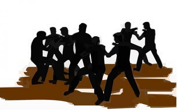 Nahas, Pemuda Benjeng Gresik Dikeroyok Usai Rapat Karang Taruna