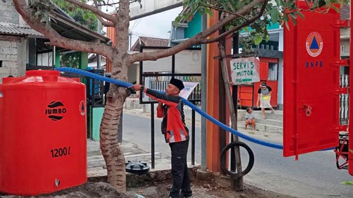 Kekeringan Meluas, Warga Blitar Krisis Air