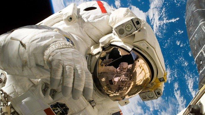 5 Arti Mimpi Jadi Astronot Menurut Primbon, Cerminan Ambisi dan Tujuan yang Tinggi