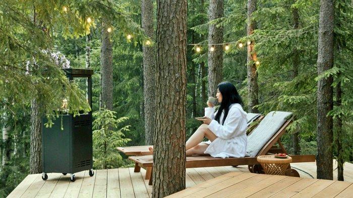 kafe estetik jogja dengan dekorasi modern dan suasana tenang