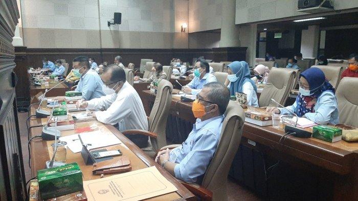 Ilustrasi anggota legislatif