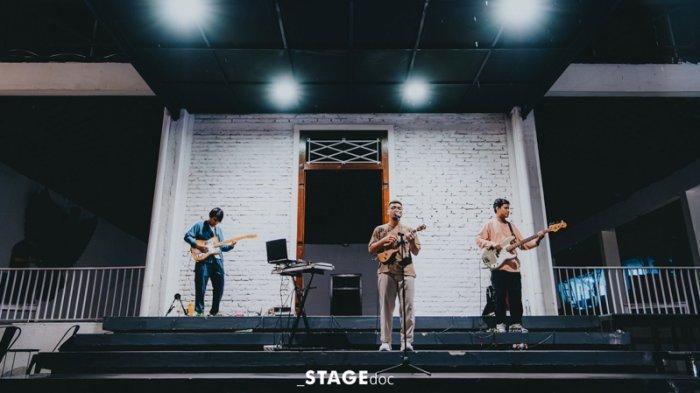 Suasana konser musik Answer Sheet, Jumat (5/1/2024) di JNM Bloc