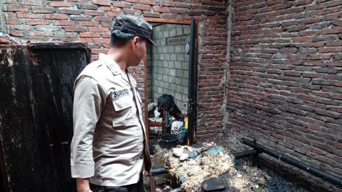 BREAKING NEWS : Diduga Lupa Matikan Api Puntung Rokok, Rumah Warga ...