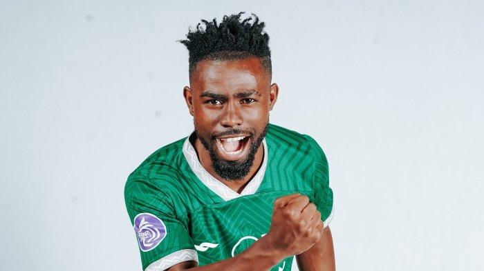 PSS Sleman merekrut Elvis Kamsoba sebagai pengganti Kei Sano.