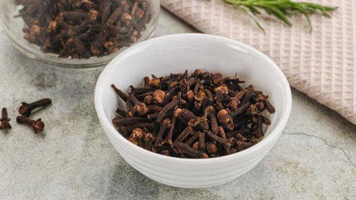 Carnation cloves aroma flavour bud