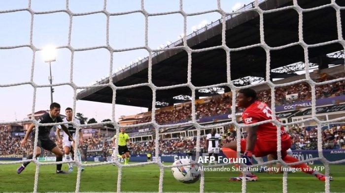 Christian Pulisic mencetak gol di Liga Italia Serie A antara Parma vs AC Milan di Stadio Ennio Tardini pada 24 Agustus 2024 di Parma, Italia.
