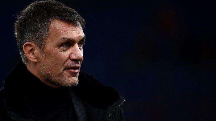 Direktur teknis AC Milan Paolo Maldini sebelum pertandingan sepak bola Serie A Italia antara Genoa dan AC Milan pada 01 Desember 2021 di stadion Luigi-Ferraris di Genoa.