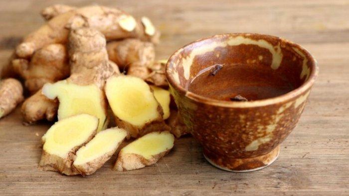 Fresh ginger and tea