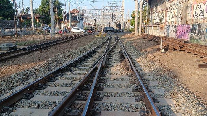
KAI Daop 6 Yogyakarta rutin jaga keandalan prasarana melalui perawatan Wesel secara Berkala 