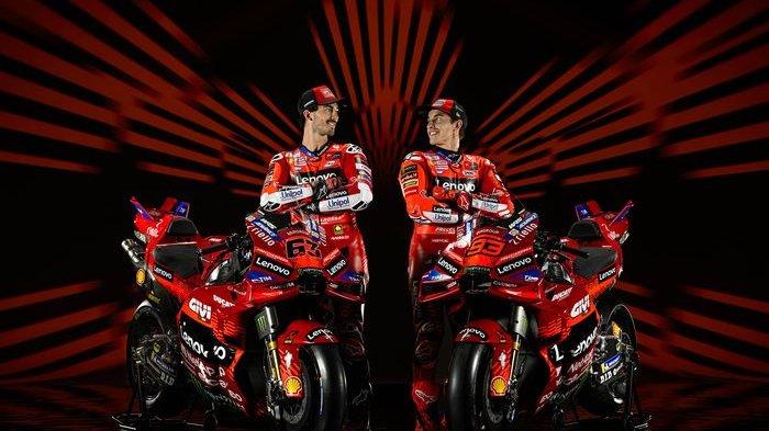 MOTOGP 2025: MotoGP 2025 kian seru. Foto dok. Francesco Bagnaia (kiri) dan Marc Marquez (kanan) dalam peluncuran livery tim pabrikan Ducati untuk MotoGP 2025