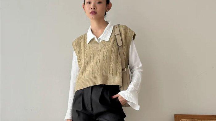 Kemeja putih & vest rajut