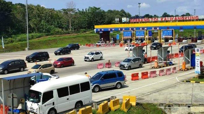 Gerbang Tol Kalingkung Semarang