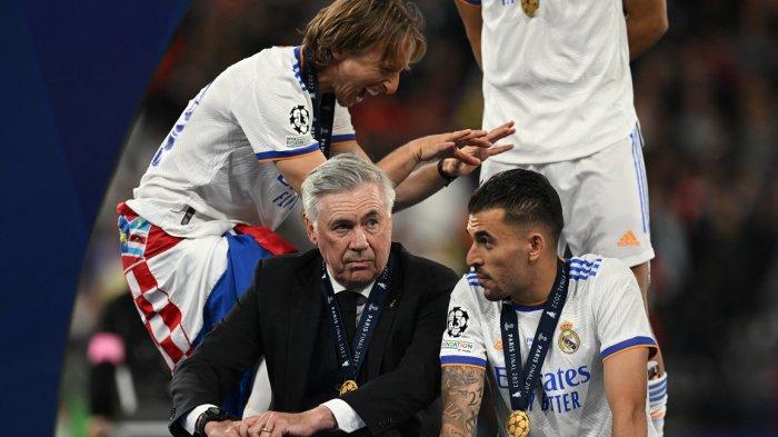 Carlo Ancelotti menjadi manajer pertama yang memenangkan EMPAT trofi Liga Champions