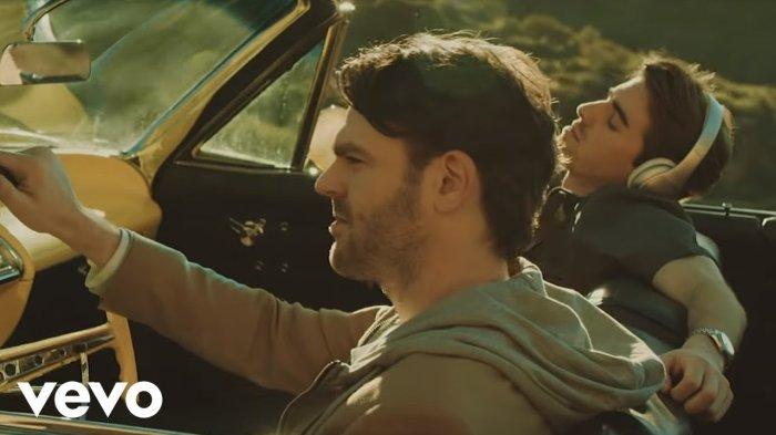 Lirik Lagu dan Terjemahan Don't Let Me Down - The Chainsmokers Viral TikTok karena Nella Kharisma