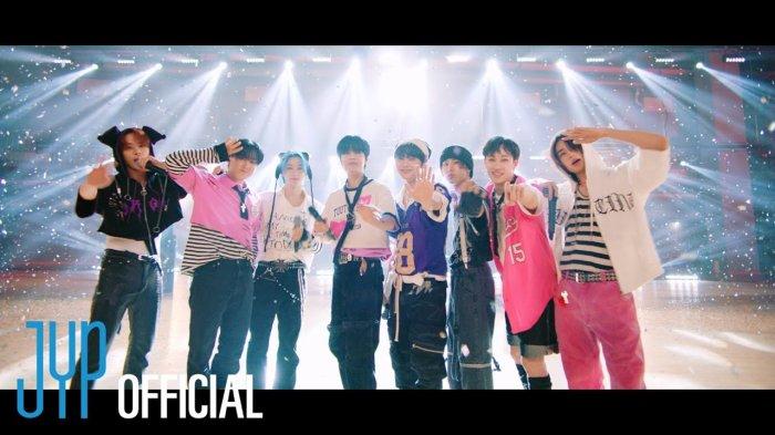 Lirik Lagu dan Terjemahan PARTY'S NOT OVER - Stray Kids, Berisi Pesan untuk SKZ