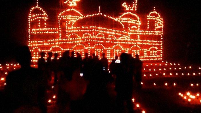 Mengenal Festival Lampu Colok di Karimun Kepri, Ribuan Kaleng Bekas Disulap Jadi Lentera Cantik