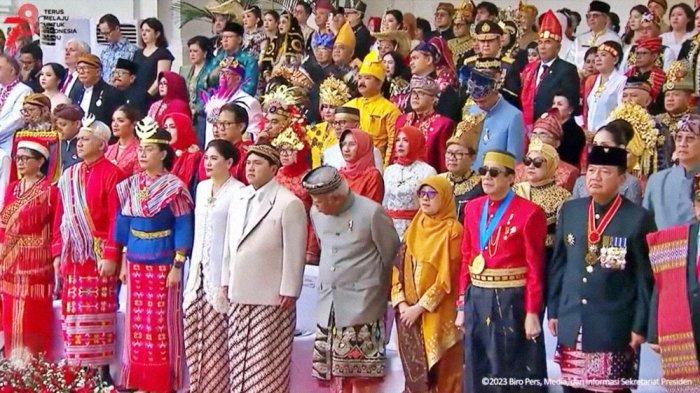 Menteri PUPR Basuki Hadimuljono dan Menteri BUMN Erick Thohir di Upacara 17 Agustus 2023 Istana Negara