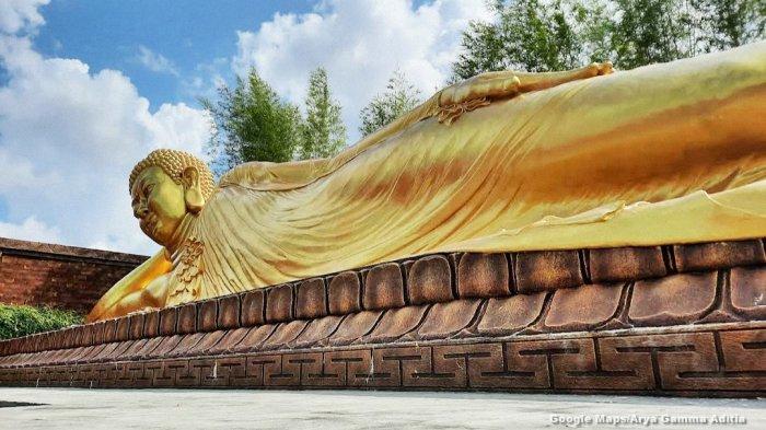 Patung Buddha Tidur di Bintan, Kepri