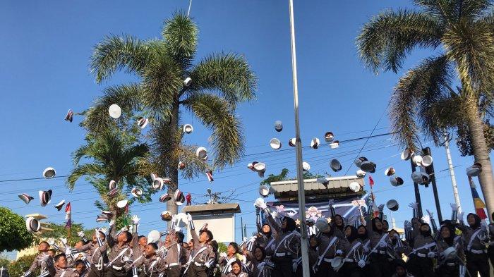 Upacara pelantikan Polisi Cilik SD Muhammadiyah Prambanan di Mapolsek Prambanan, pada Sabtu (12/8/2023)