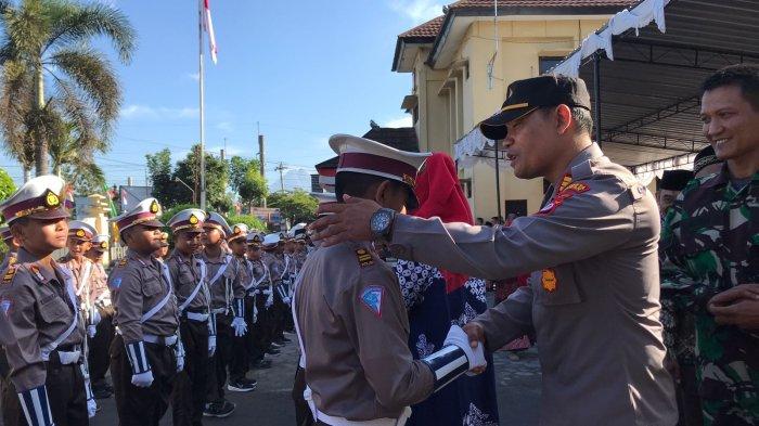 Upacara pelantikan Polisi Cilik SD Muhammadiyah Prambanan di Mapolsek Prambanan, pada Sabtu (12/8/2023)