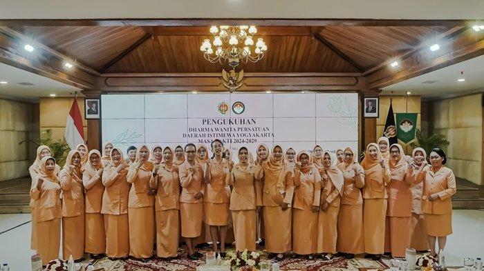 Kukuhkan Pengurus DWP Tanah Bumbu 2024-2029, Dorong Perempuan Jadi Inspiratif dan Produktif