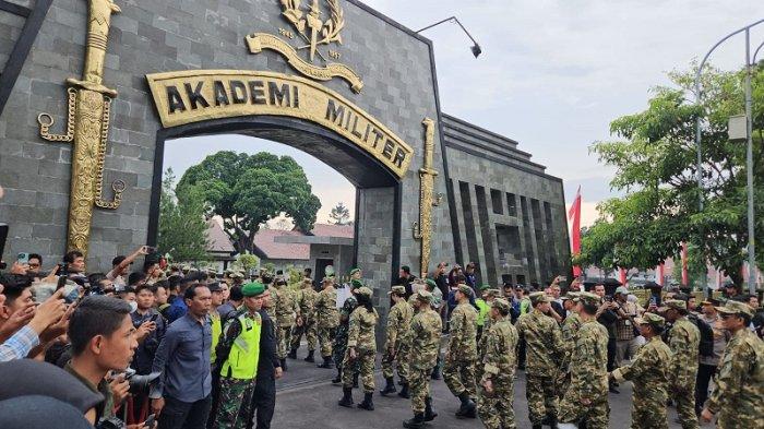 MASUK AKMIL: Ratusan kepala daerah dari seluruh penjuru Indonesia telah memasuki Akademi Militer (Akmil) Magelang untuk mengikuti agenda retret sepanjang 21-28 Februari 2025 /
