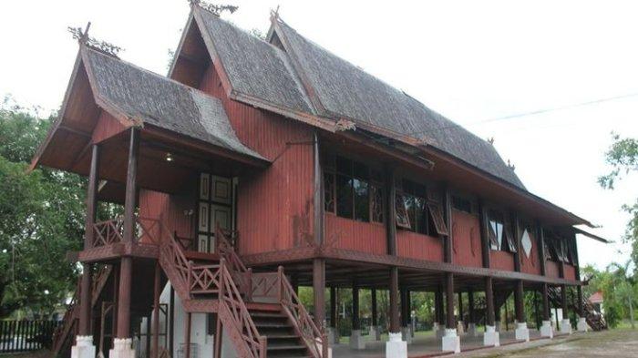 Rumah Betang (Kalimantan Tengah)