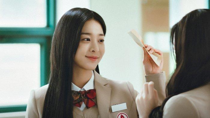 Seol In Ah sebagai Se Kyung di Drama Korea Twinkling Watermelon