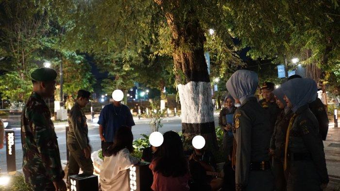 Jajaran Satpol PP Kota Yogya saat menggulirkan operasi cipta kondisi untuk mencegah kenakalan remaja.