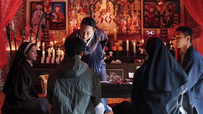 Sinopsis Film Horor Dark Nuns Plot Menegangkan dengan Sentuhan Drama Supranatural