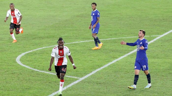 Selebrasi pemain Southampton, Romeo Lavia seusai mencetak gol ke gawang Chelsea pada lanjutan Liga Inggris 2022/23 di Stadion St. Mary, Rabu (31/8/2022) dini hari WIB.