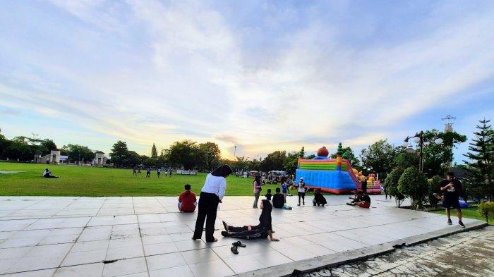 Suasana Alun-alun Wonosari, Gunungkidul belum lama ini.