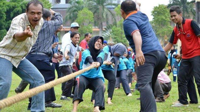 Lomba Tarik Tambang
