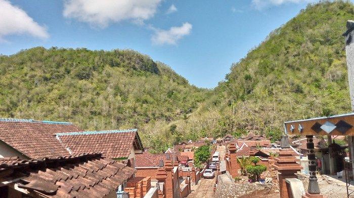 Penampakan pembagunan fasad di rumah warga Pedukuhan Wotawati Gunungkidul, pada Sabtu (9/11/2024).