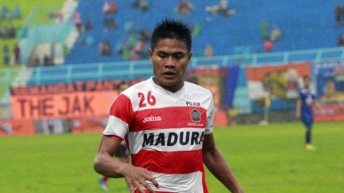 PSS Sleman kabarnya merekrut Fachrudin Aryanto untuk memperkuat lini pertahanan.