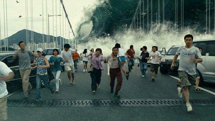 4 Film Tsunami Paling Seram 4 4 Film Tsunami Paling Seram