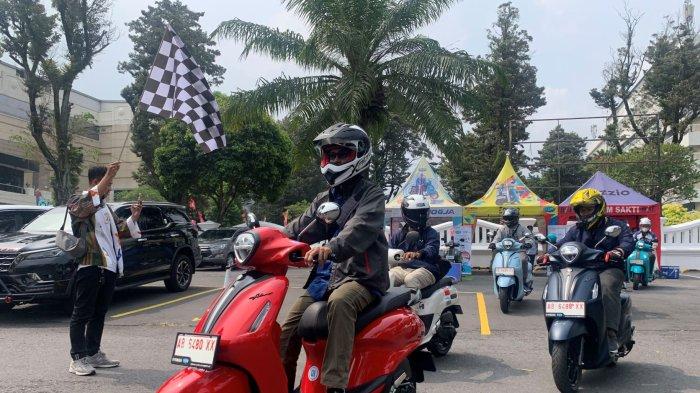 Yamaha Grand Touring