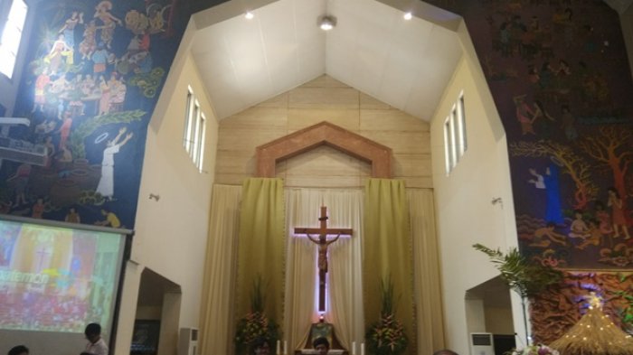 Suasana Perayaan Natal di Gereja Santo Antonius, Kotabaru Yogyakarta, Senin (25/12/2017) pagi.