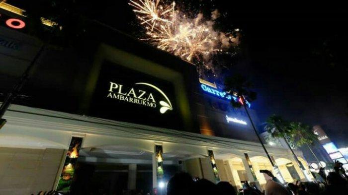 Gedung Plaza Ambarrukmo