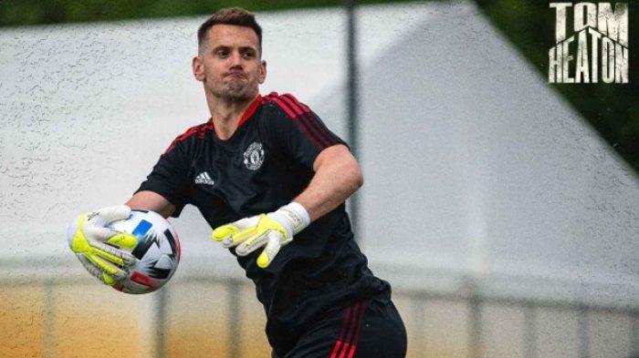 Penjaga gawang anyar Manchester United, Tom Heaton.