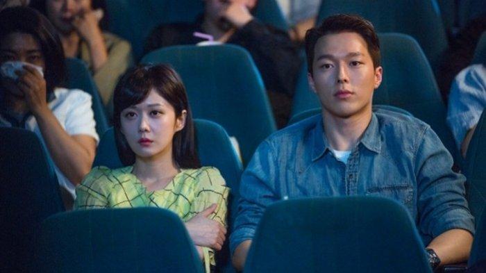 Cuplikan foto dari drama Korea Selatan 'Go Back Couple.'
