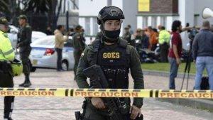 serangan-bom-bunuh-diri-di-akademi-kepolisian-di-bogota-kolombia.jpg