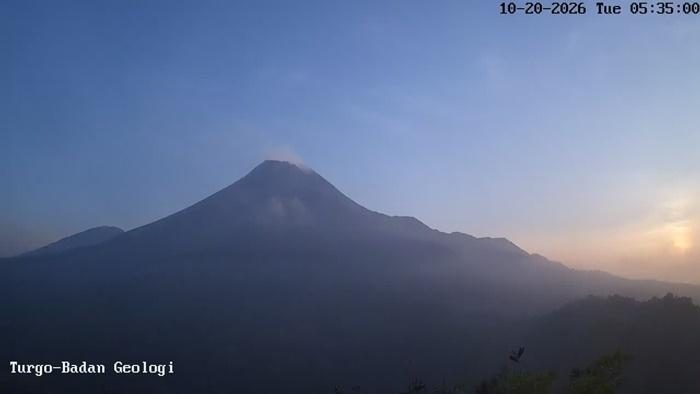 Gunung Merapi resmi hadirkan 5X Guguran Lava pada Kamis Pagi