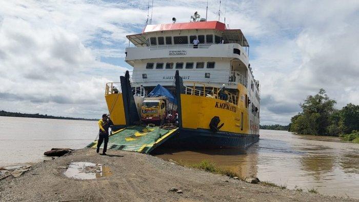 TRANSPORTASI AIR - Keberangkatan kapal feri KMP Manta dari Tana Tidung ke Tarakan dijadwalkan hari ini, Rabu (2/7/2025).Berlayar dari Pelabuhan Sebawang Kalimantan Utara.
