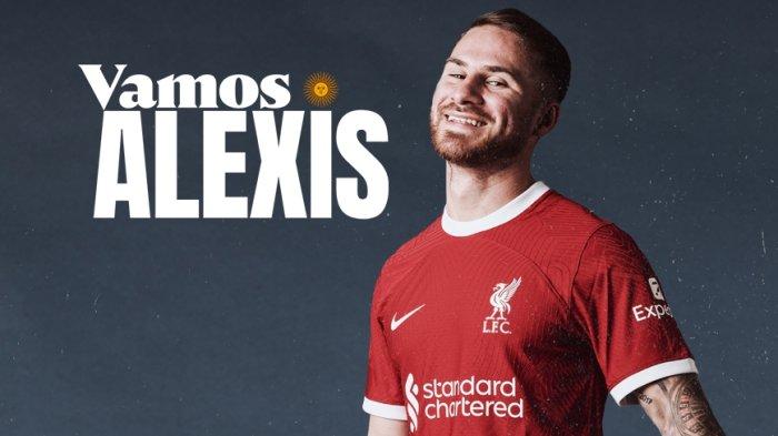Alexis Mac Allister berseragam Liverpool setelah dibeli dari Brighton di bursa transfer musim panas 2023. 