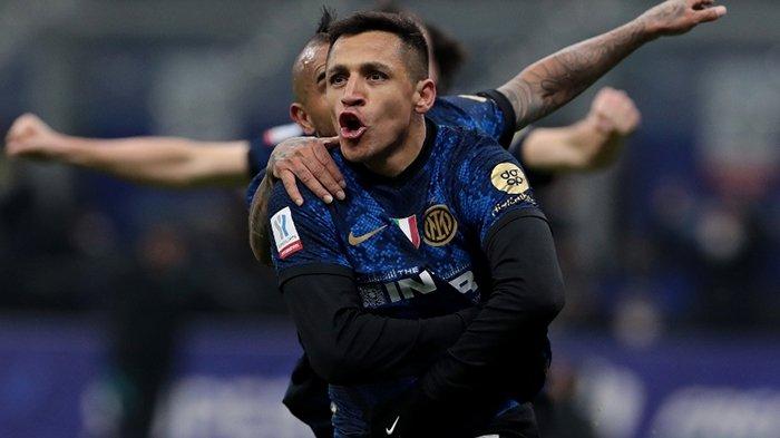 Alexis Sanchez ketika masih memperkuat Inter Milan.