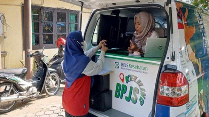 BPJS Kesehatan Cabang Tarakan kembali menghadirkan kanal layanan BPJS Keliling di Kelurahan Selumit Pantai sebagai upaya memberikan kemudahan akses layanan administrasi pendaftaran serta perubahan data peserta Jaminan Kesehatan Nasional (JKN).